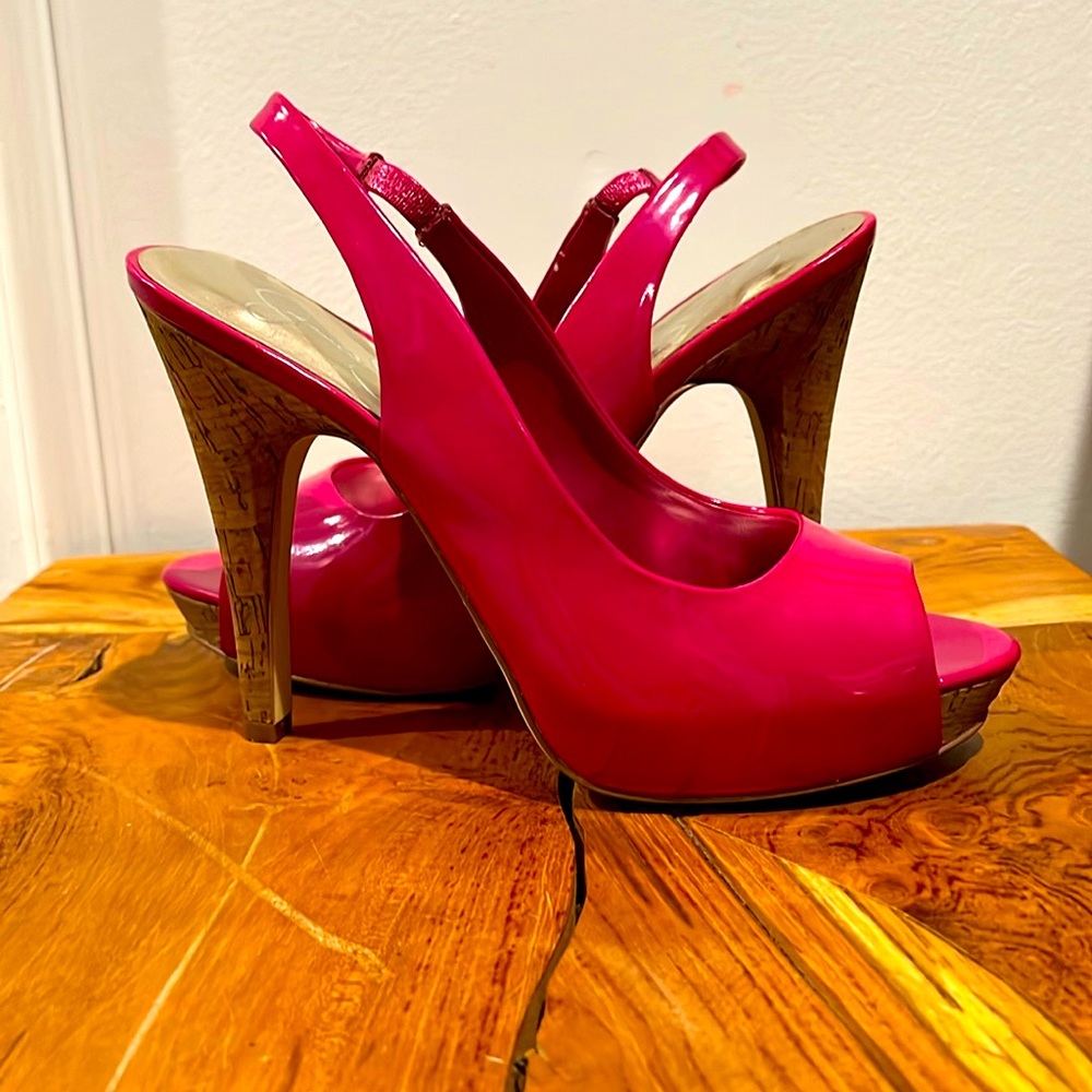 Selling Jessica Simpson peep-toe sz 9 pink slingbacks